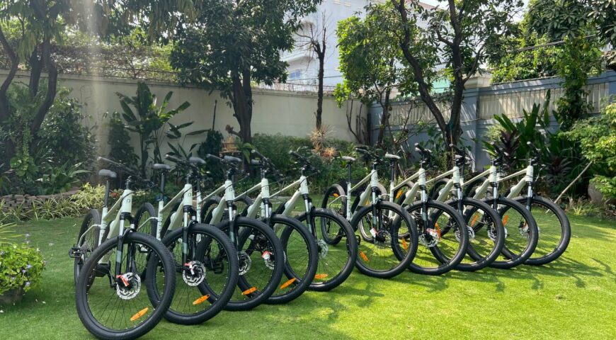 Experience Sustainably with Vana Adventure Travel
