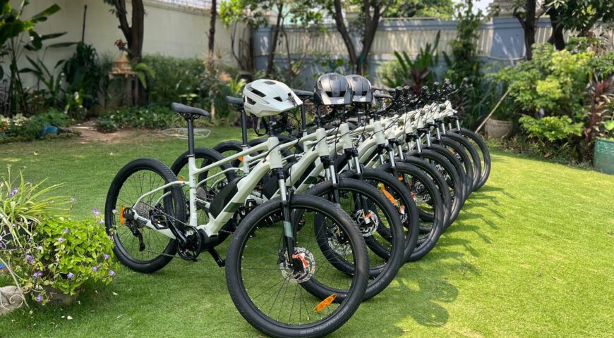 Experience Sustainably with Vana Adventure Travel